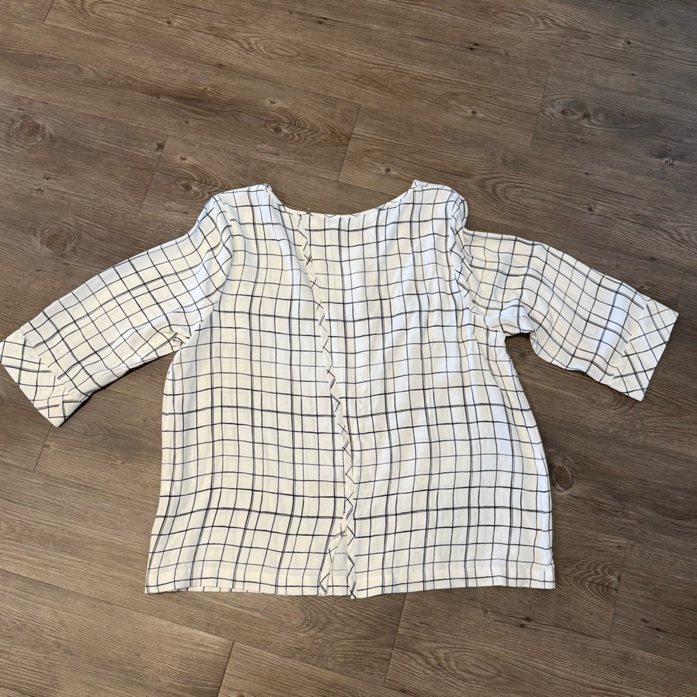 J. Jill White and Black Grid Blouse - Picture 2 of 5